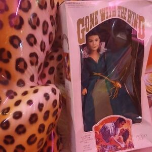 Gone with the Wind SCARLETT OHARA "WINDOW TREAMENT"Gown Collectible Doll